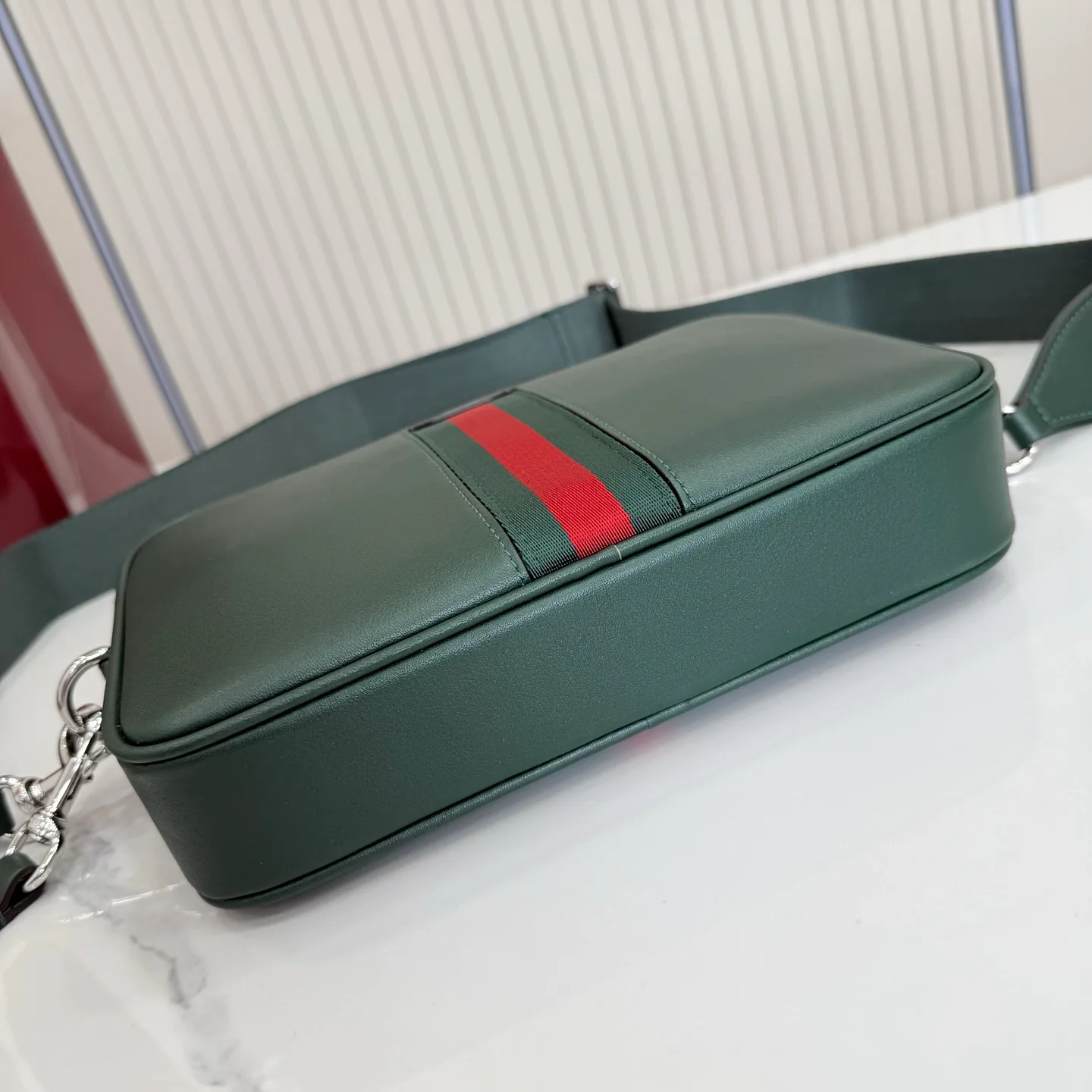 Women's Shoulder Bags GUCCI 17947858