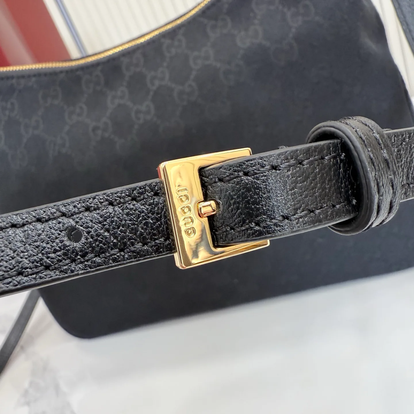 Women's Classic Handbags GUCCI 17872508