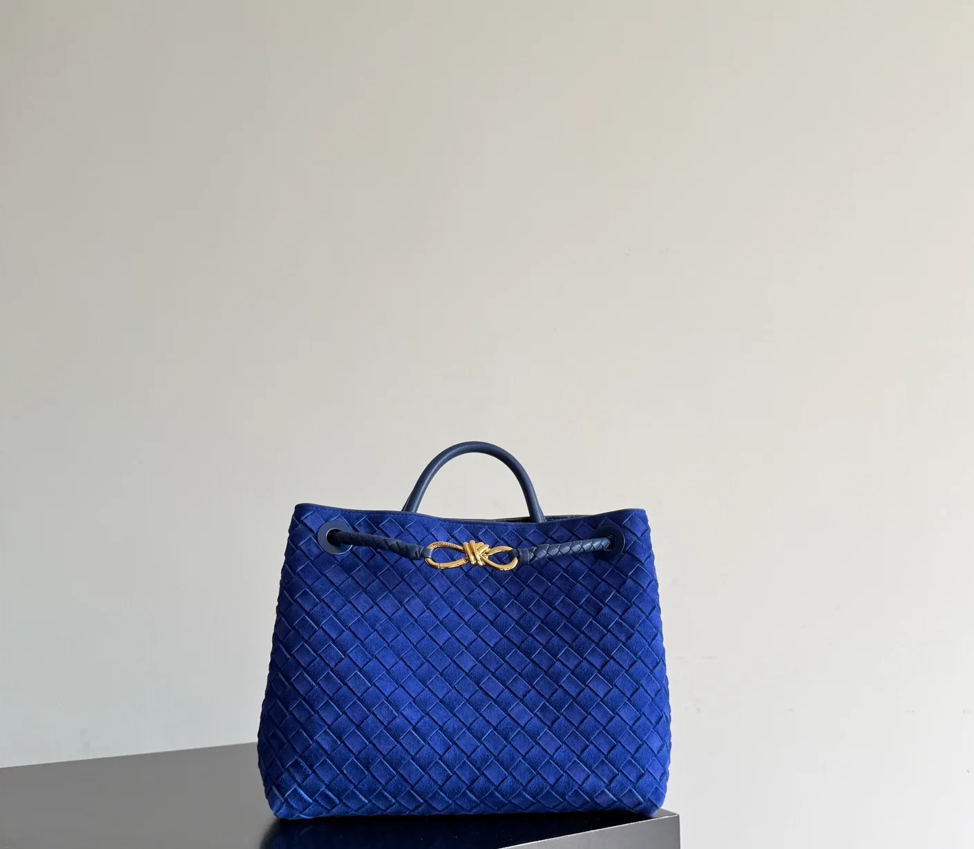 Women's Classic Handbags BOTTEGA VENETA 17972732
