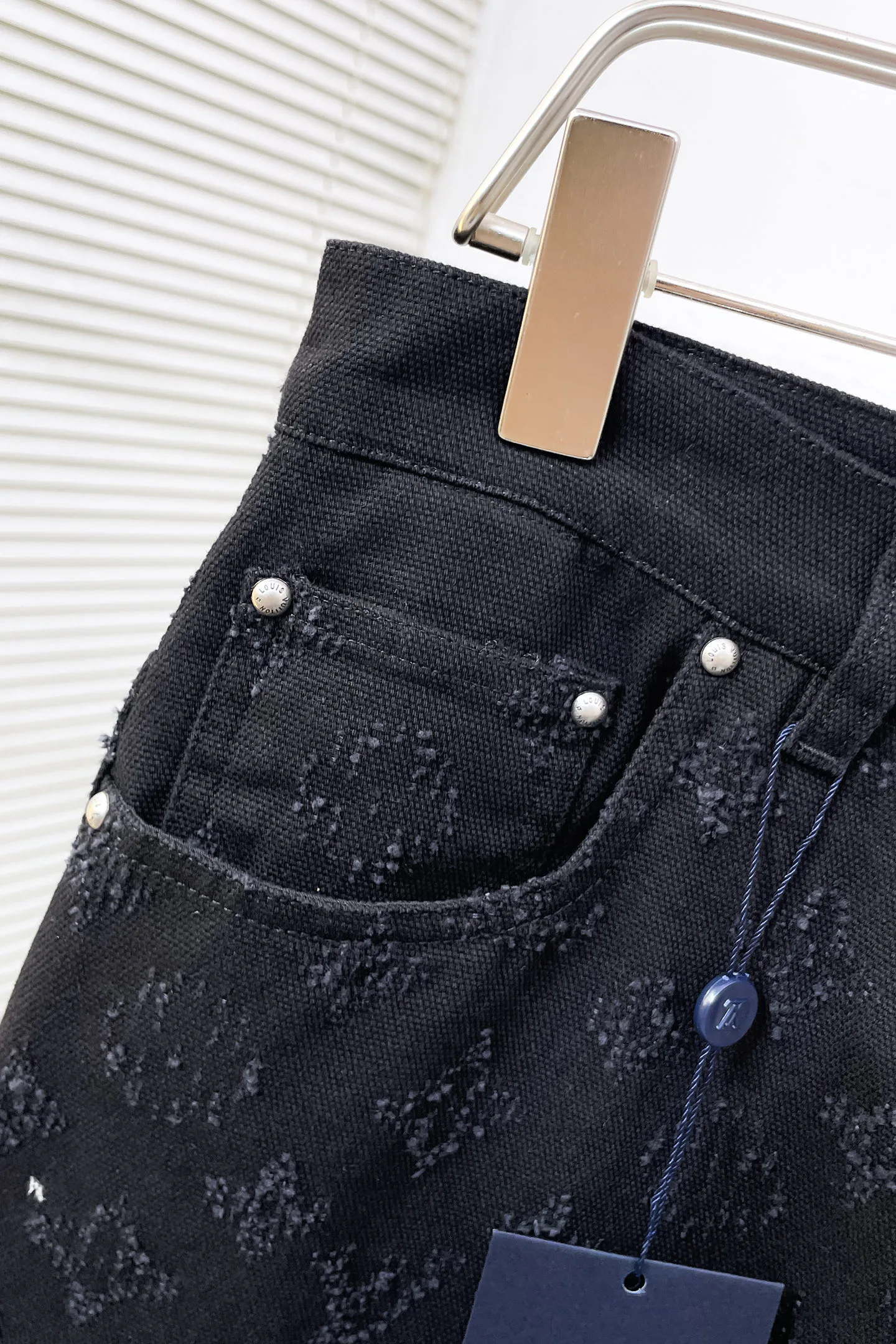 Men's Jeans LOUIS VUITTON 18068546