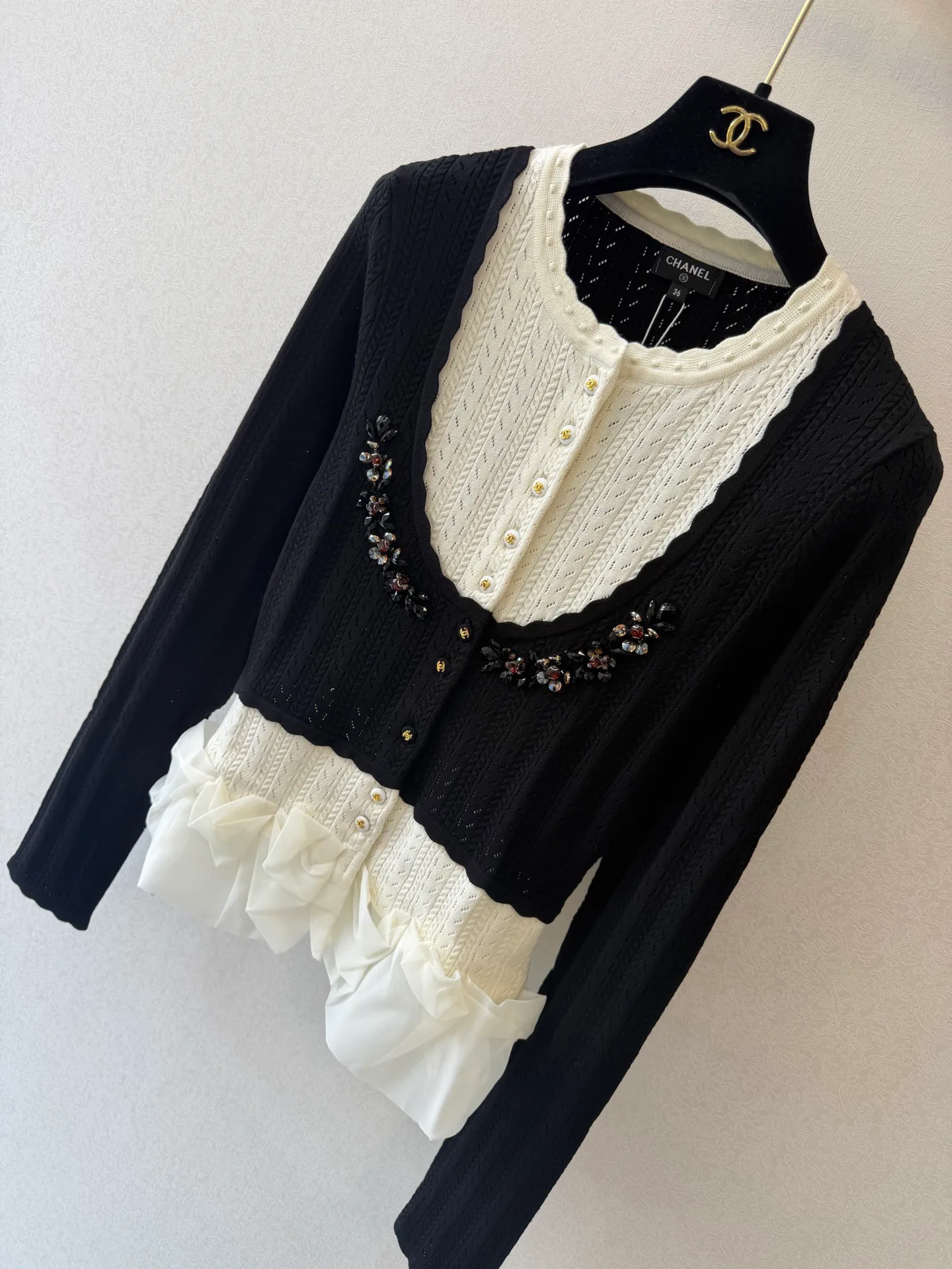 Women's Jumpers And Sweaters CHANEL 18263254