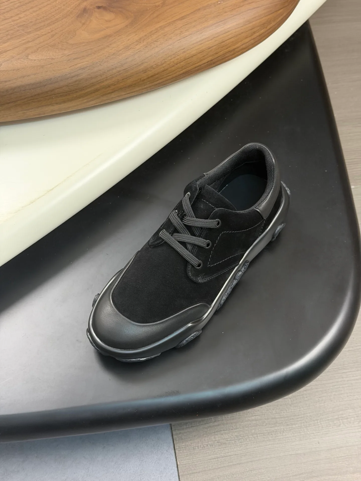 Men's Sneakers HERMES 18116646