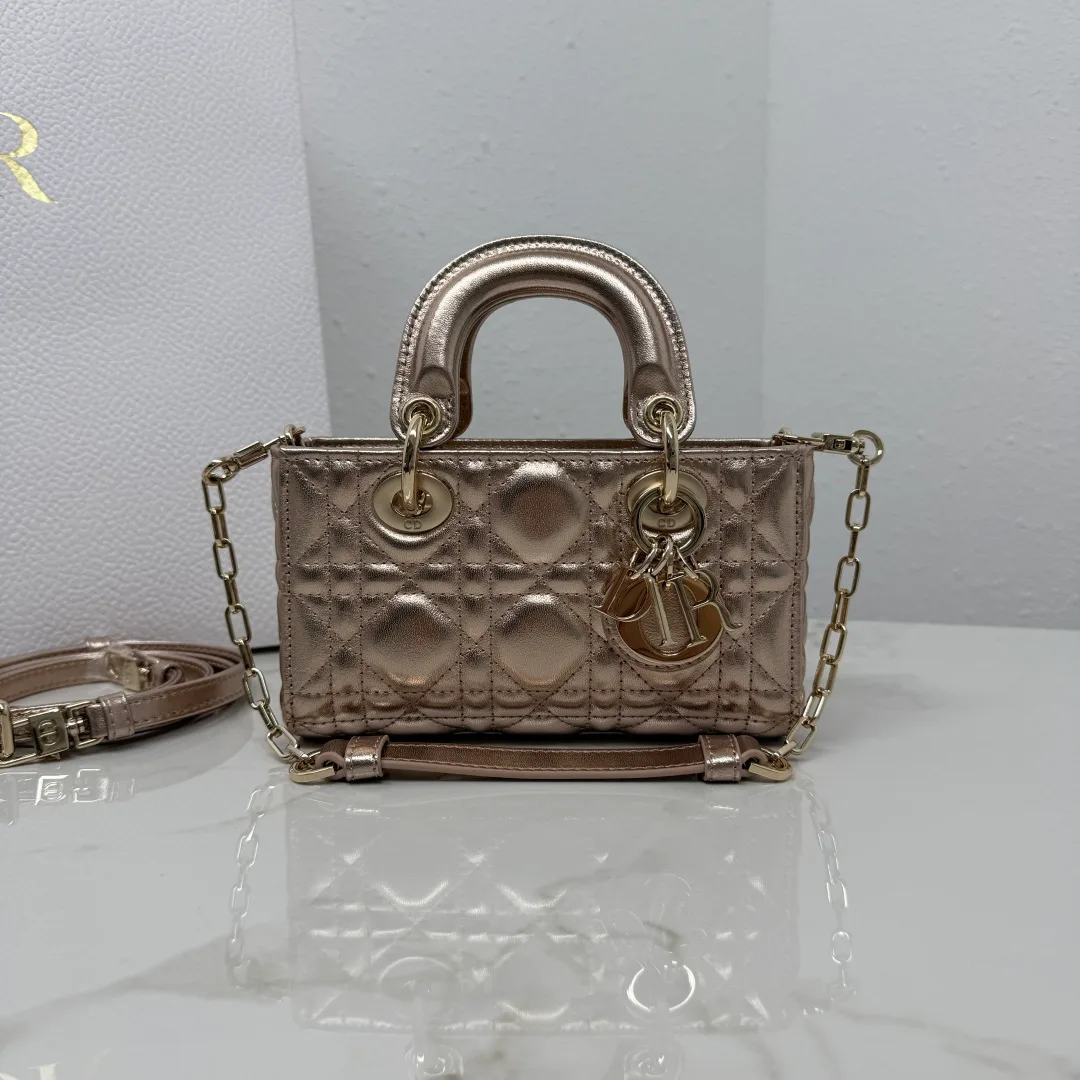 Women's Classic Handbags CHRISTIAN DIOR 18116367