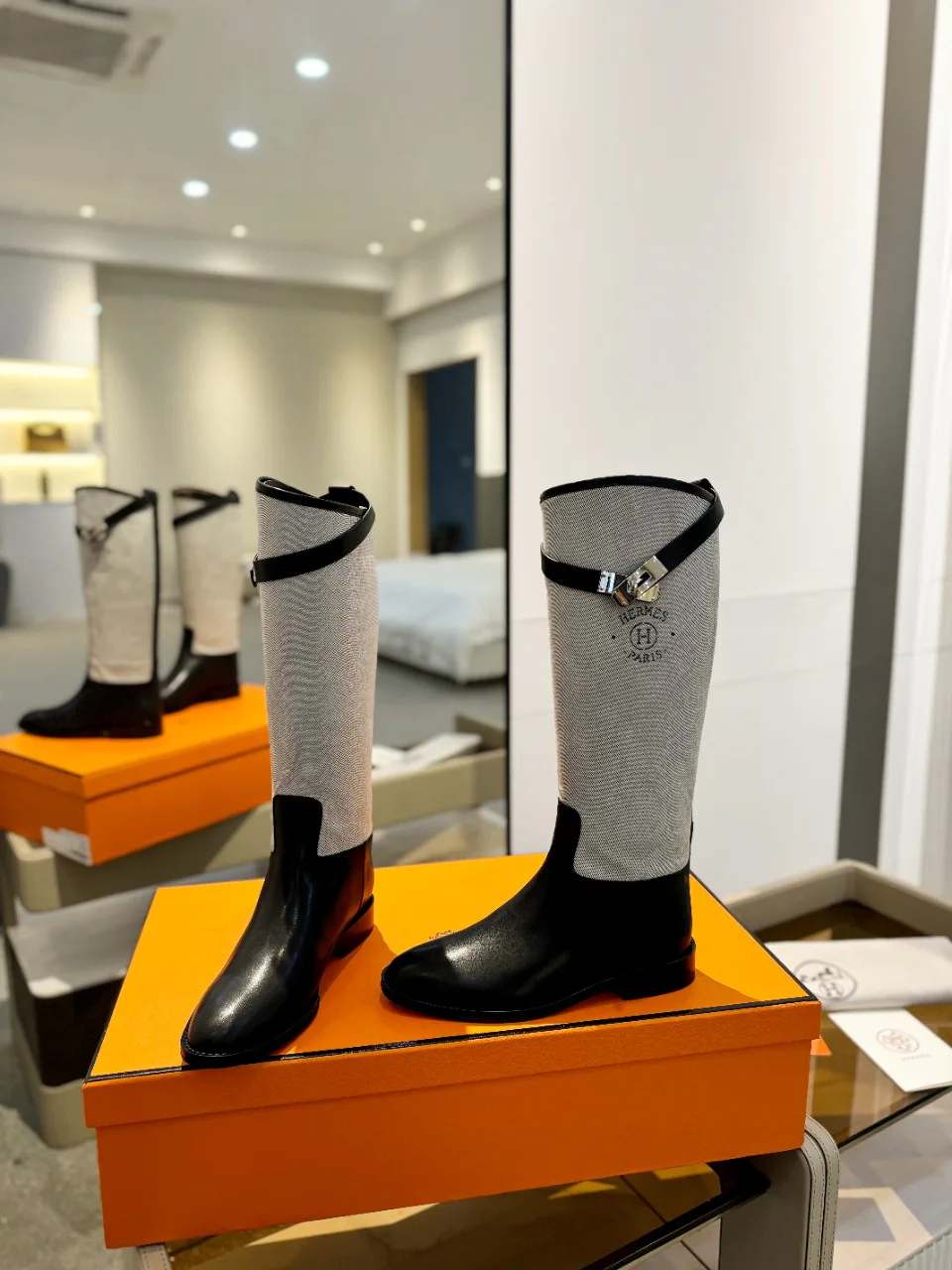 Women's Boots HERMES 18521318