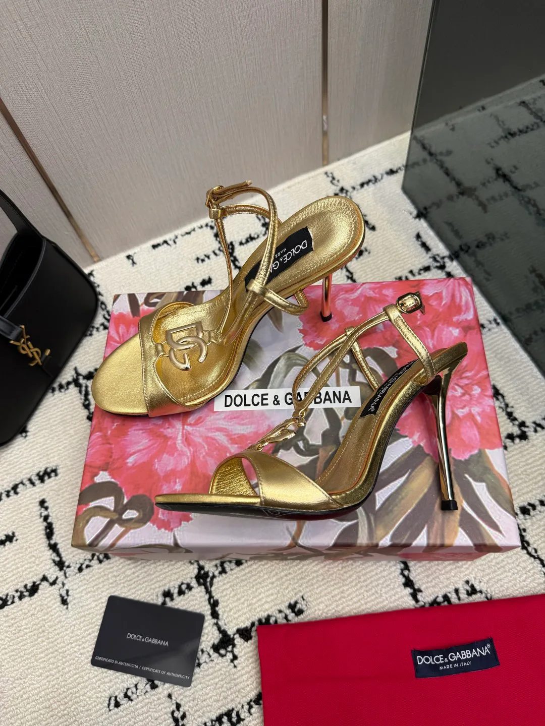 Women's Open-Toe Sandals DOLCE & GABBANA 18335952