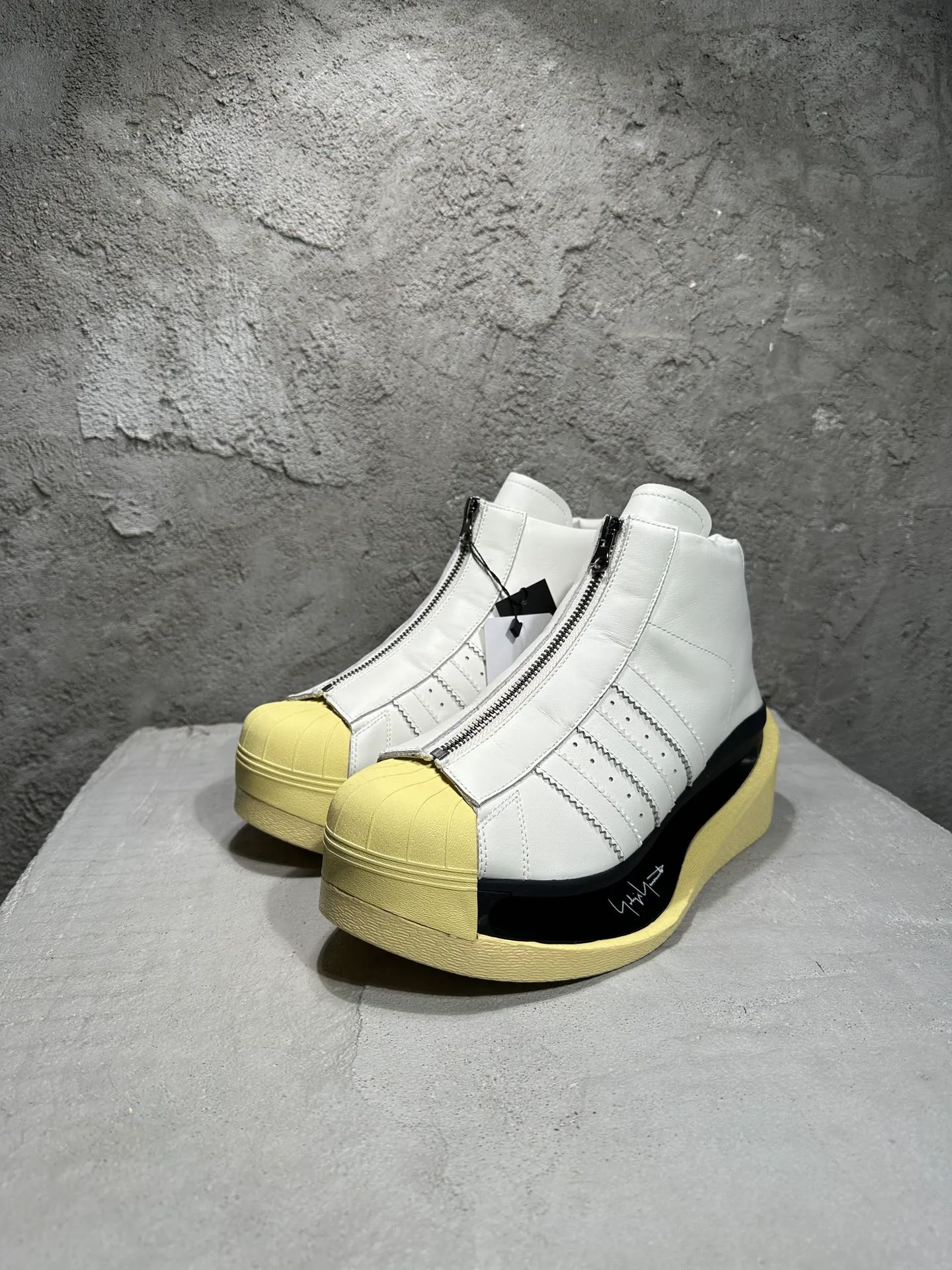 Women's Sneakers Y-3 18011945