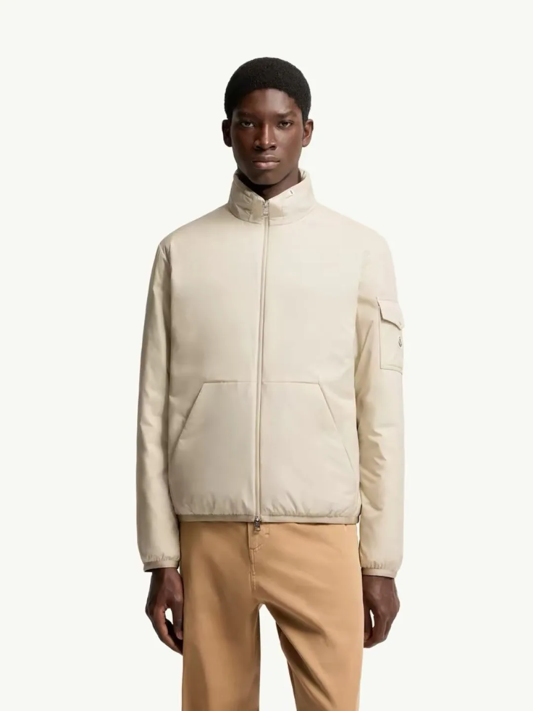 Women's Jackets And Down Jackets MONCLER 18001958