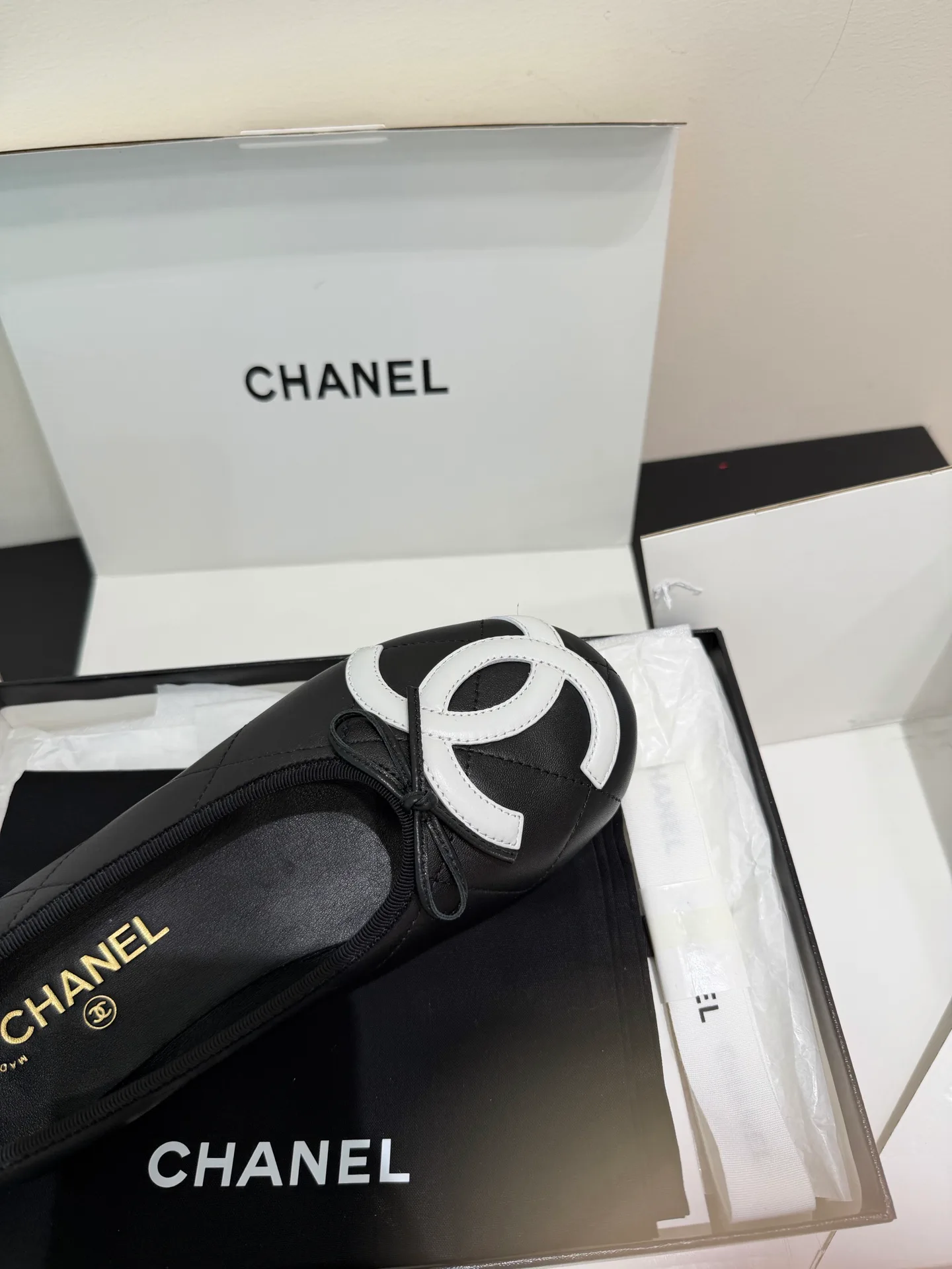 Women's Ballet Flats CHANEL 18363596