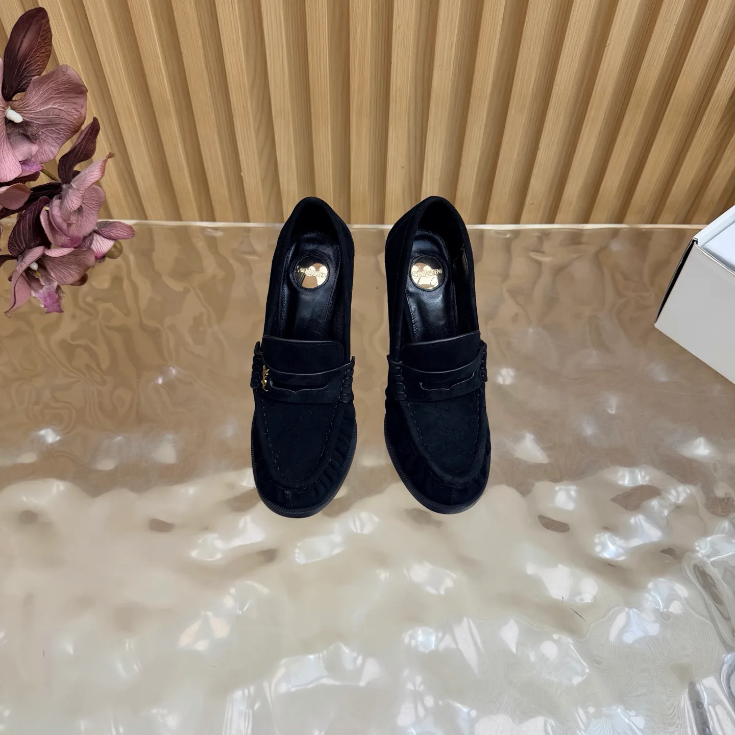 Лоферы И Мокасины Женские Saint Laurent 18676014
