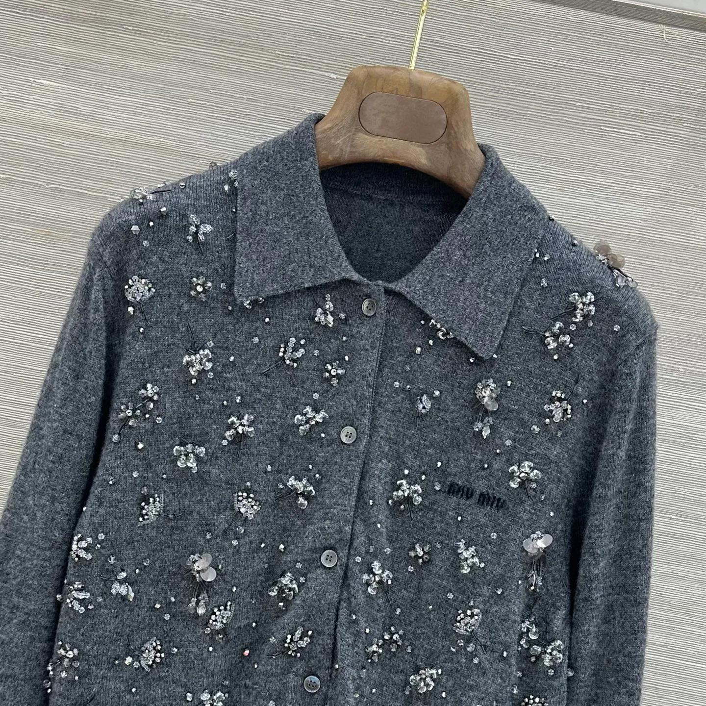 Women's Jumpers And Sweaters MIU MIU 18230388