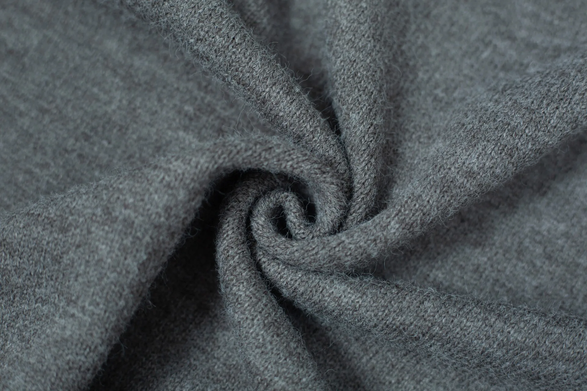 Men's Jumpers And Sweaters AMI PARIS 18032880