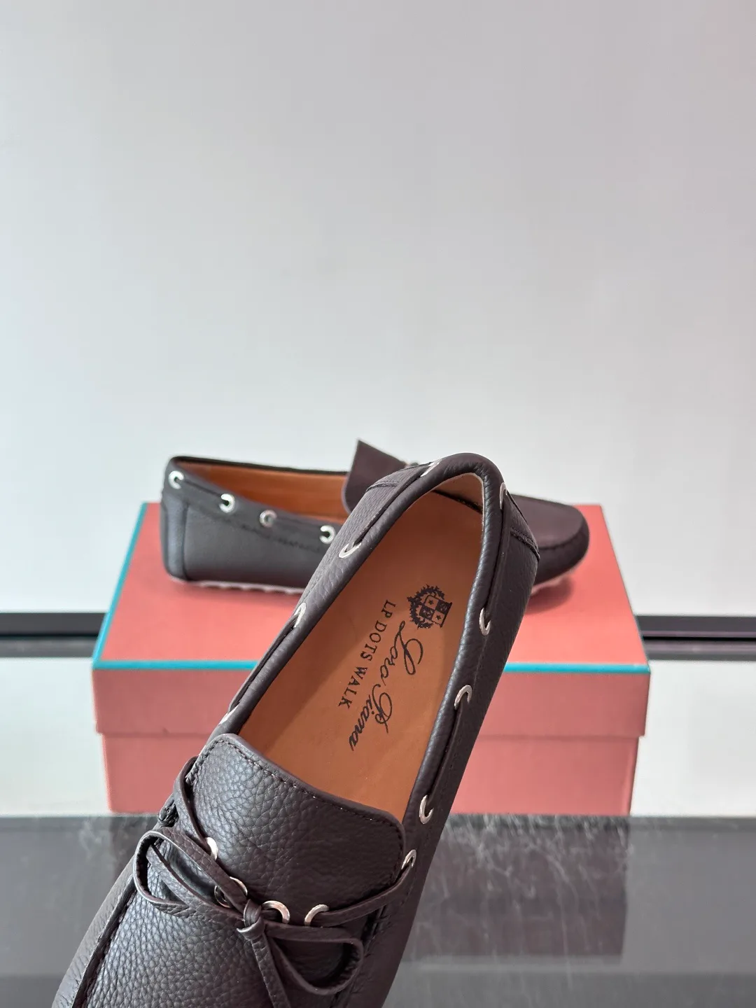 Men's Loafers And Dress Shoes LORO PIANA 18500600