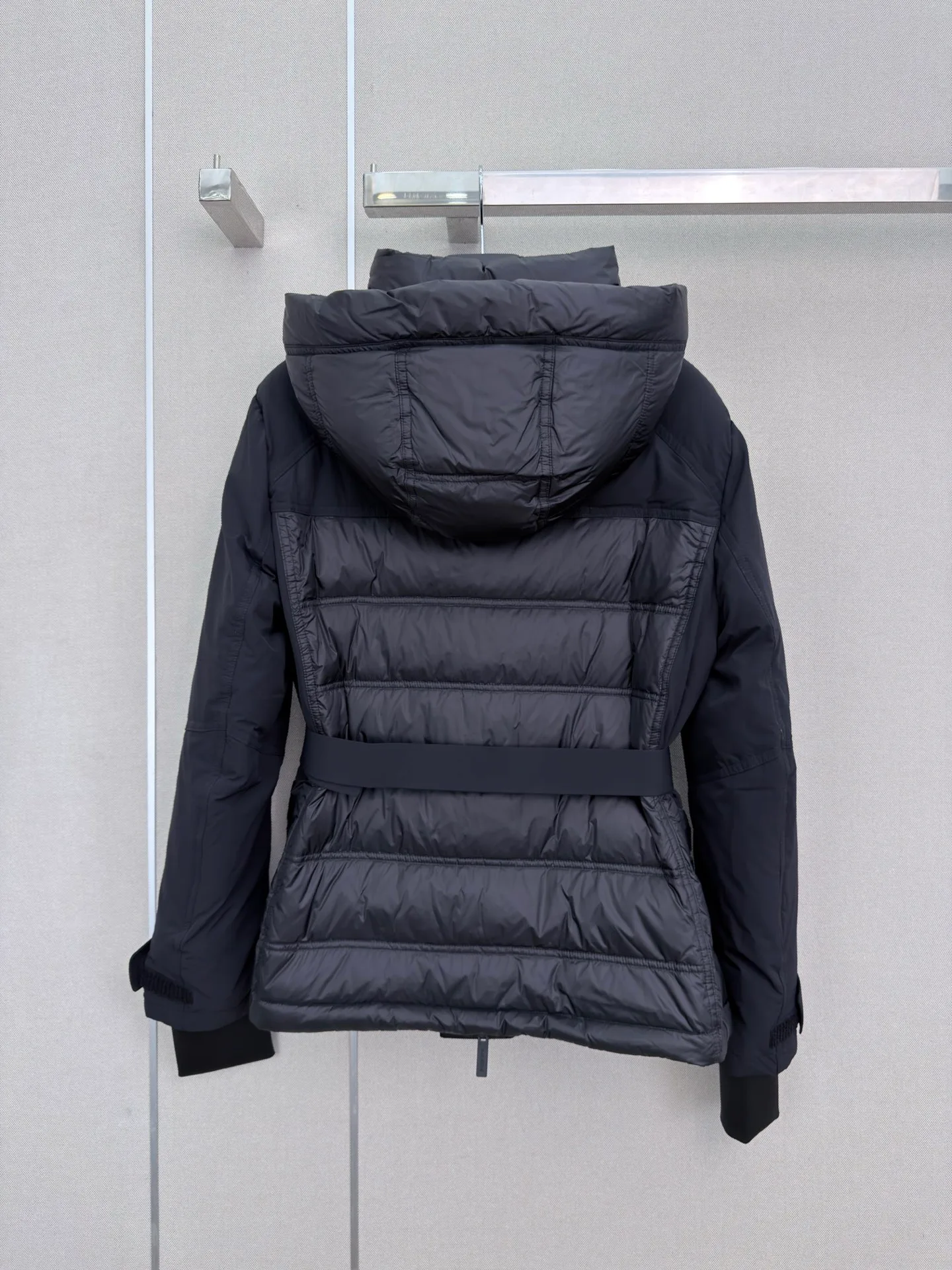 Women's Jackets And Down Jackets PRADA 18108501