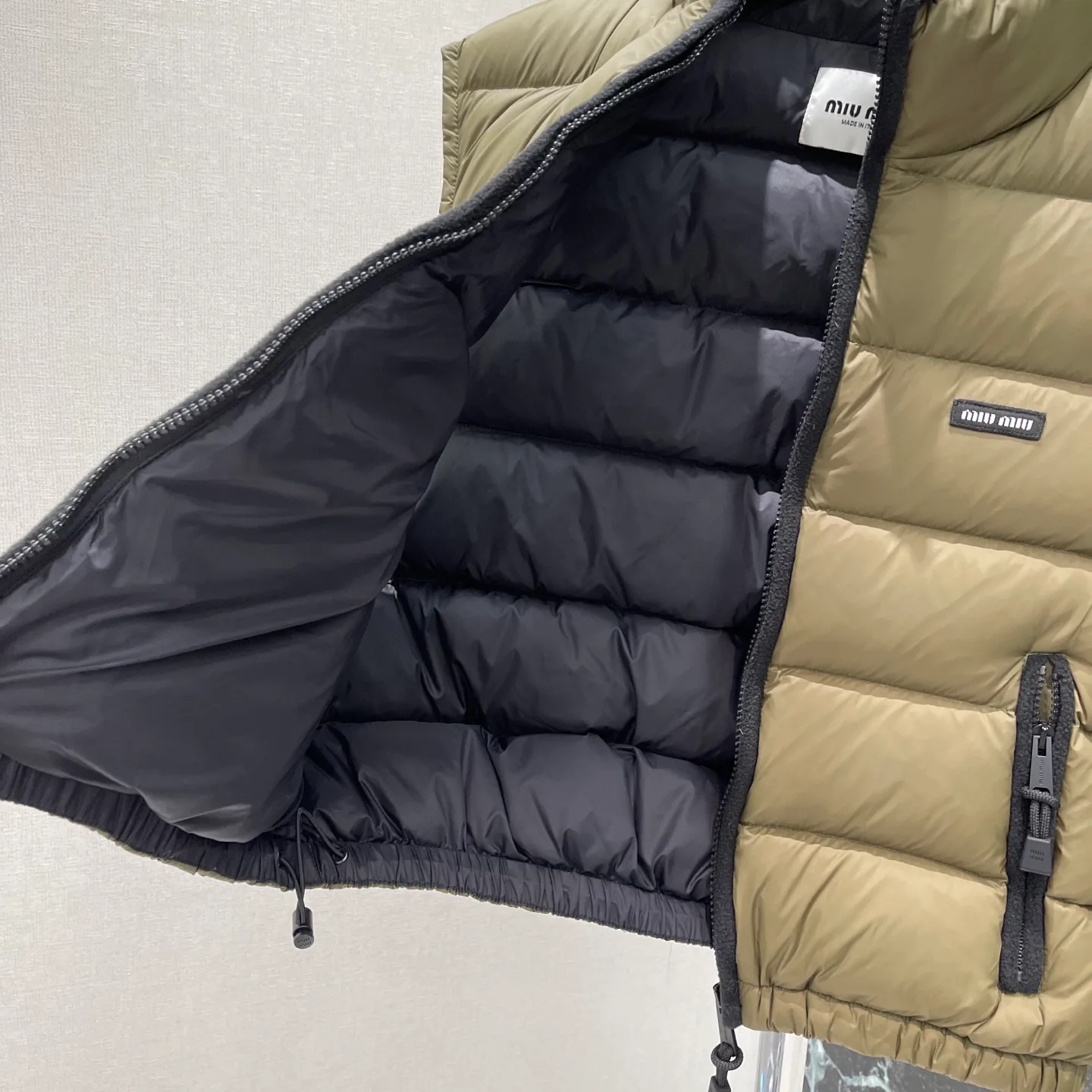 Women's Vests MIU MIU 18030669
