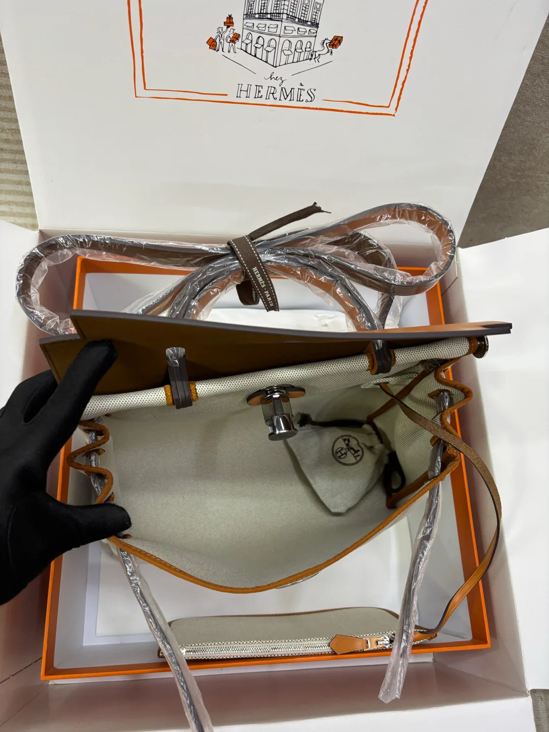 Women's Classic Handbags HERMES 17734528