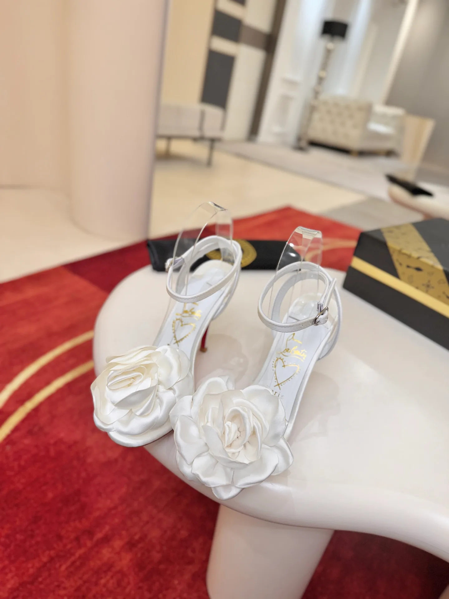 Women's Open-Toe Sandals CHRISTIAN LOUBOUTIN 18275832
