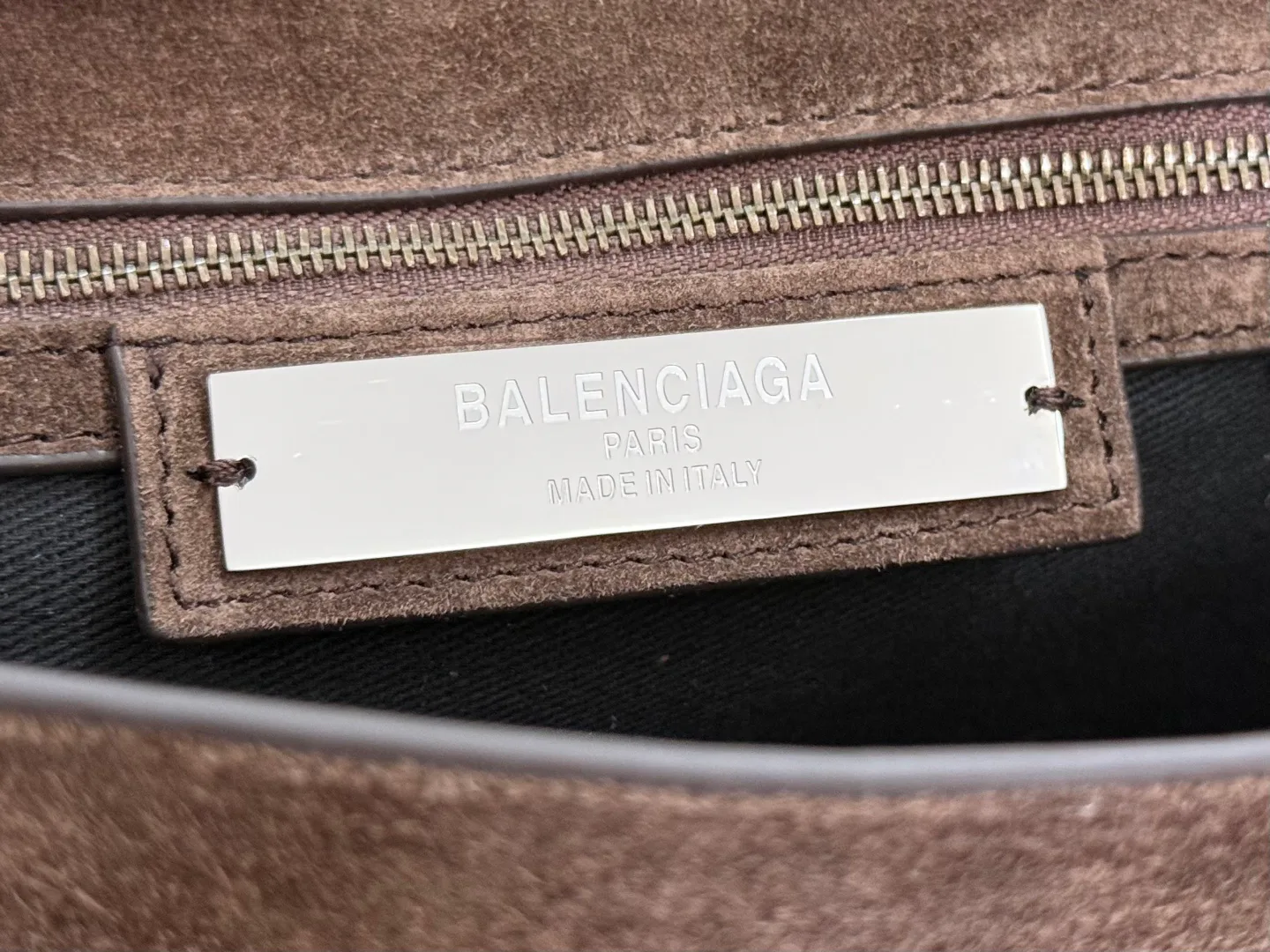Сумки На Ремне Женские Balenciaga 18608623