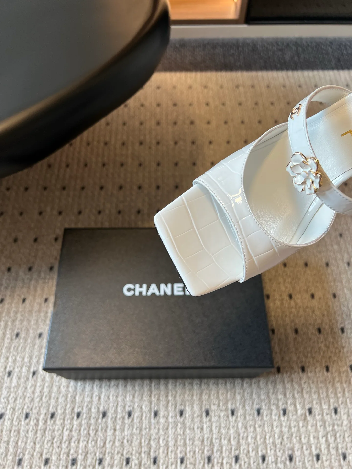 Women's Open-Toe Sandals CHANEL 17014737