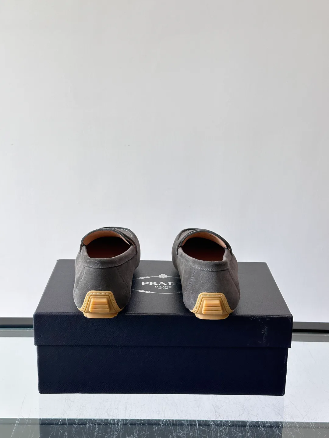 Men's Loafers And Dress Shoes PRADA 17447554