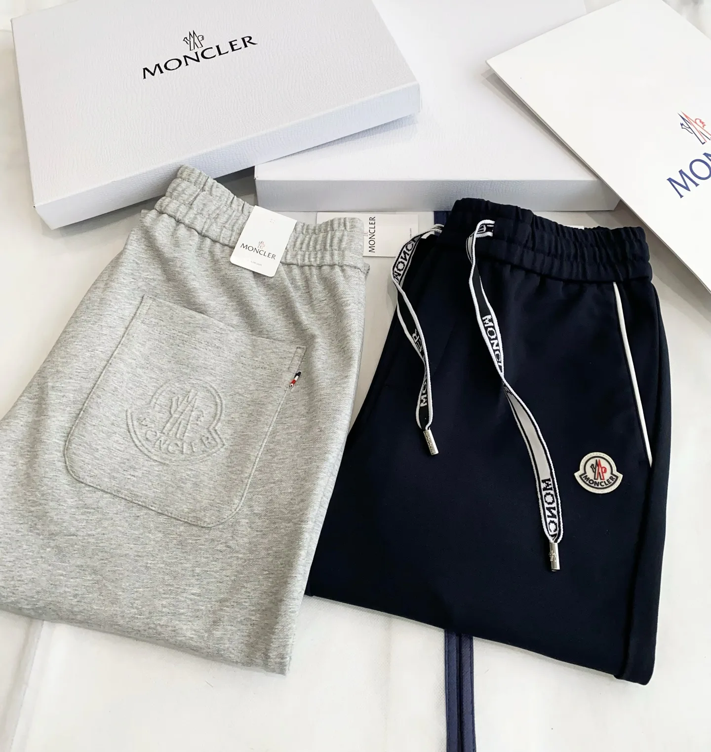 Men's Trousers MONCLER 17973350