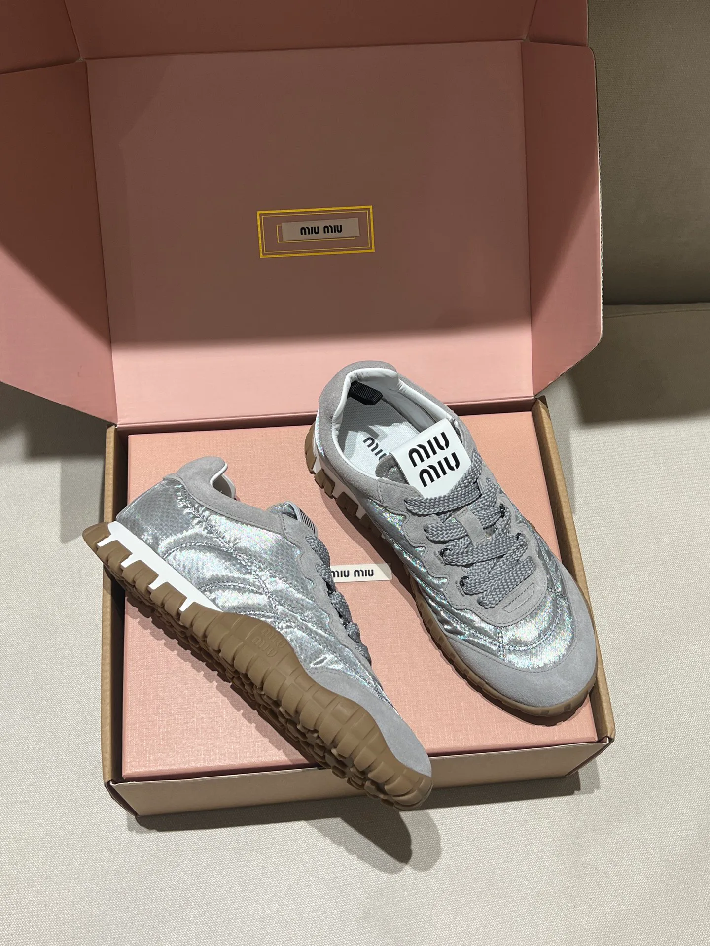 Women's Sneakers MIU MIU 18020558
