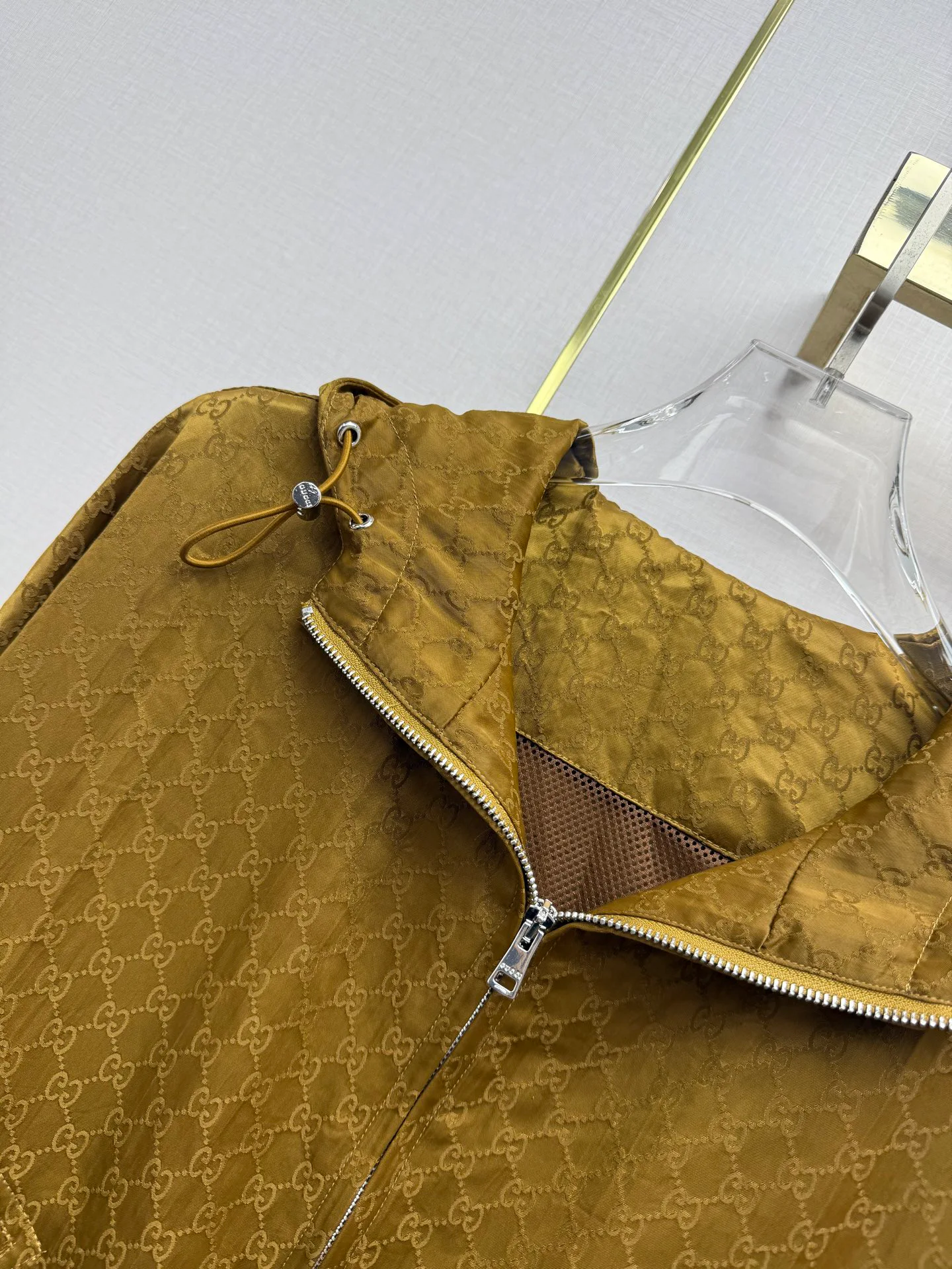 Women's Jackets And Down Jackets GUCCI 18032402