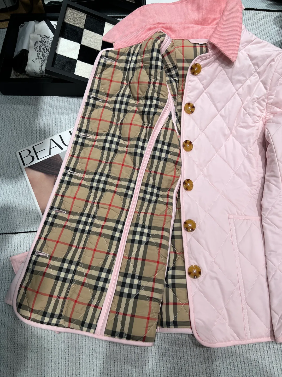 Women's Jackets And Down Jackets BURBERRY 18325774