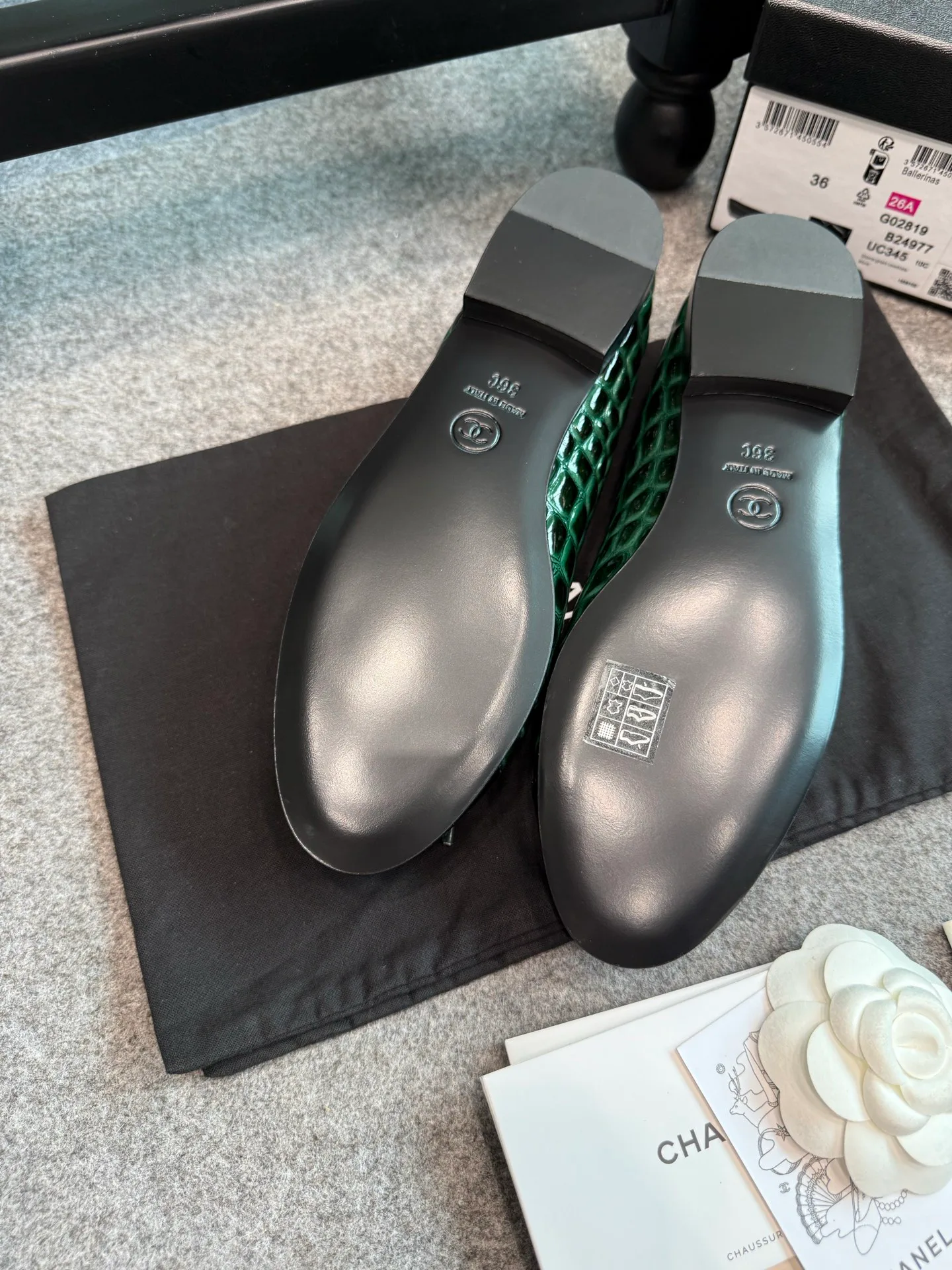 Women's Ballet Flats CHANEL 17787160