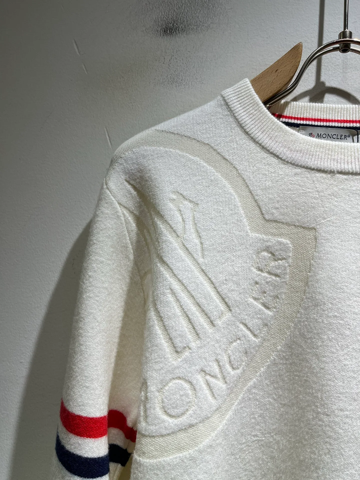Men's Jumpers And Sweaters MONCLER 18243856