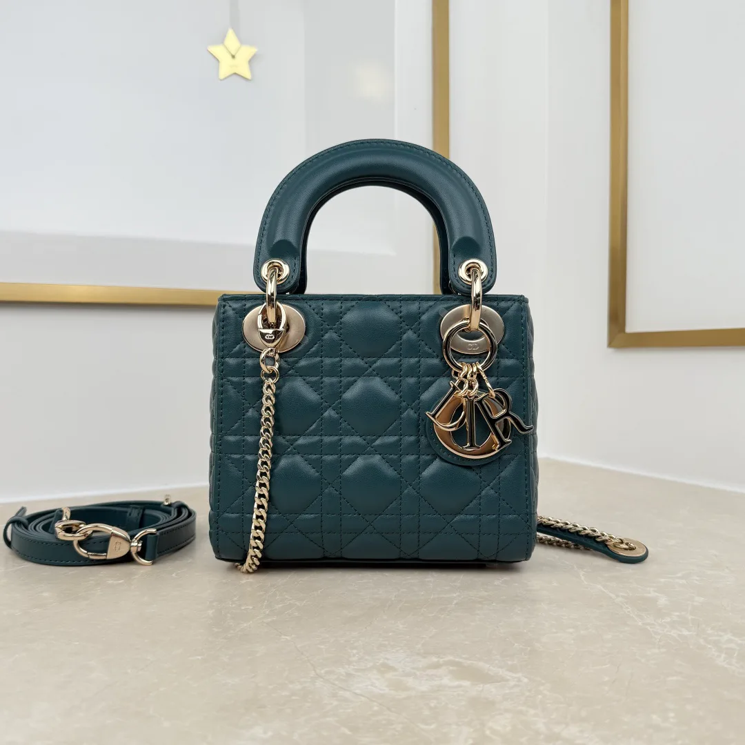Women's Classic Handbags CHRISTIAN DIOR 18393074