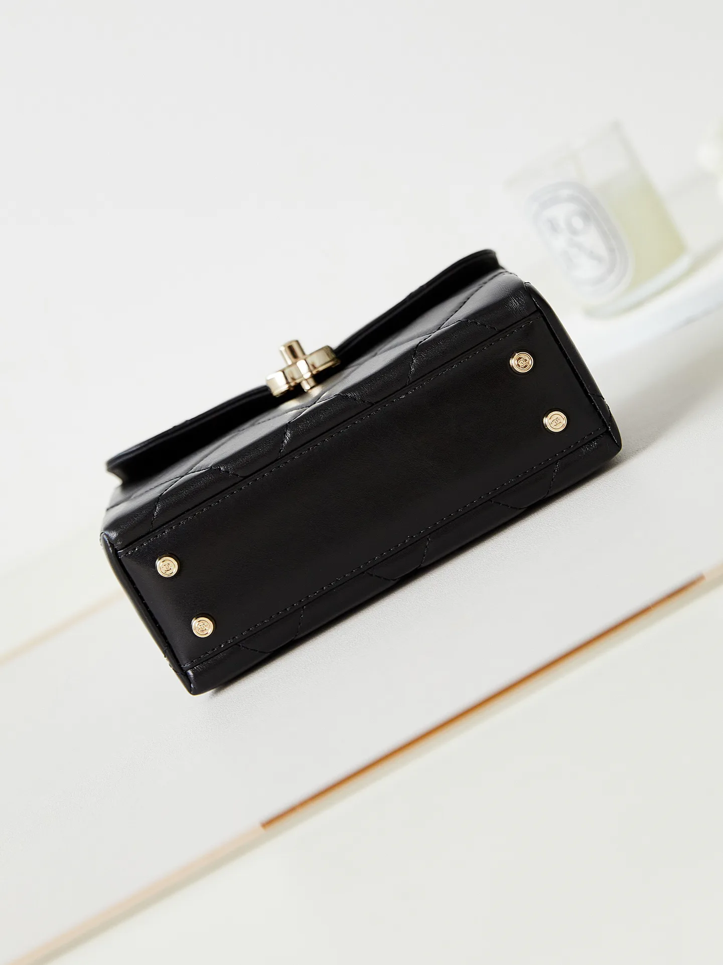 Women's Classic Handbags CHANEL 18065825