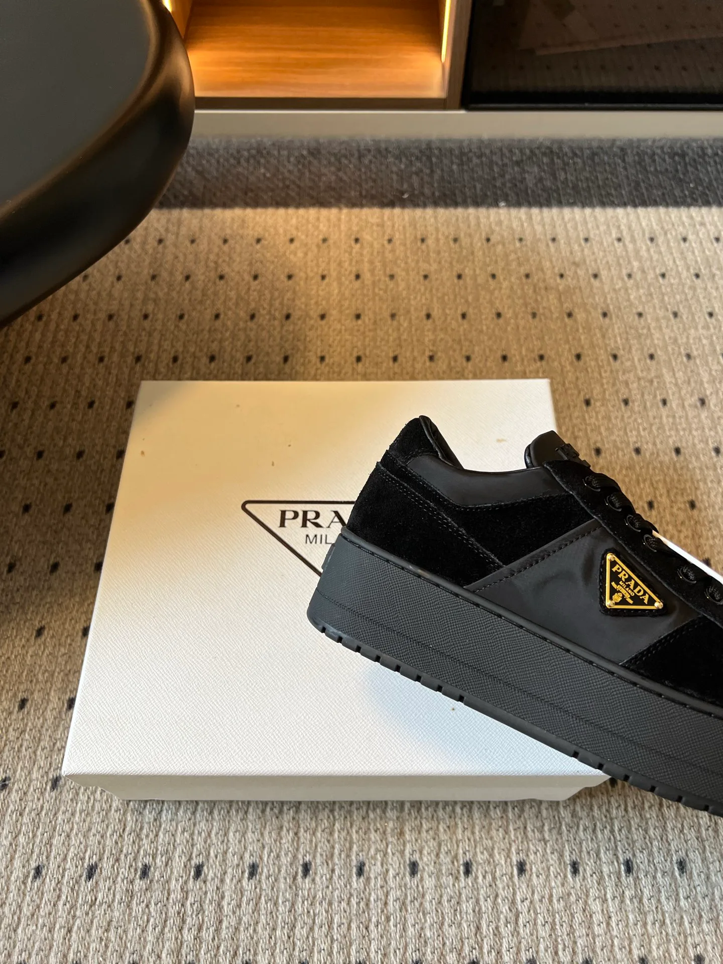 Women's Sneakers PRADA 18509468