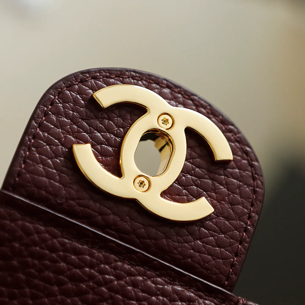 Классические Сумки Женские Chanel 18588720