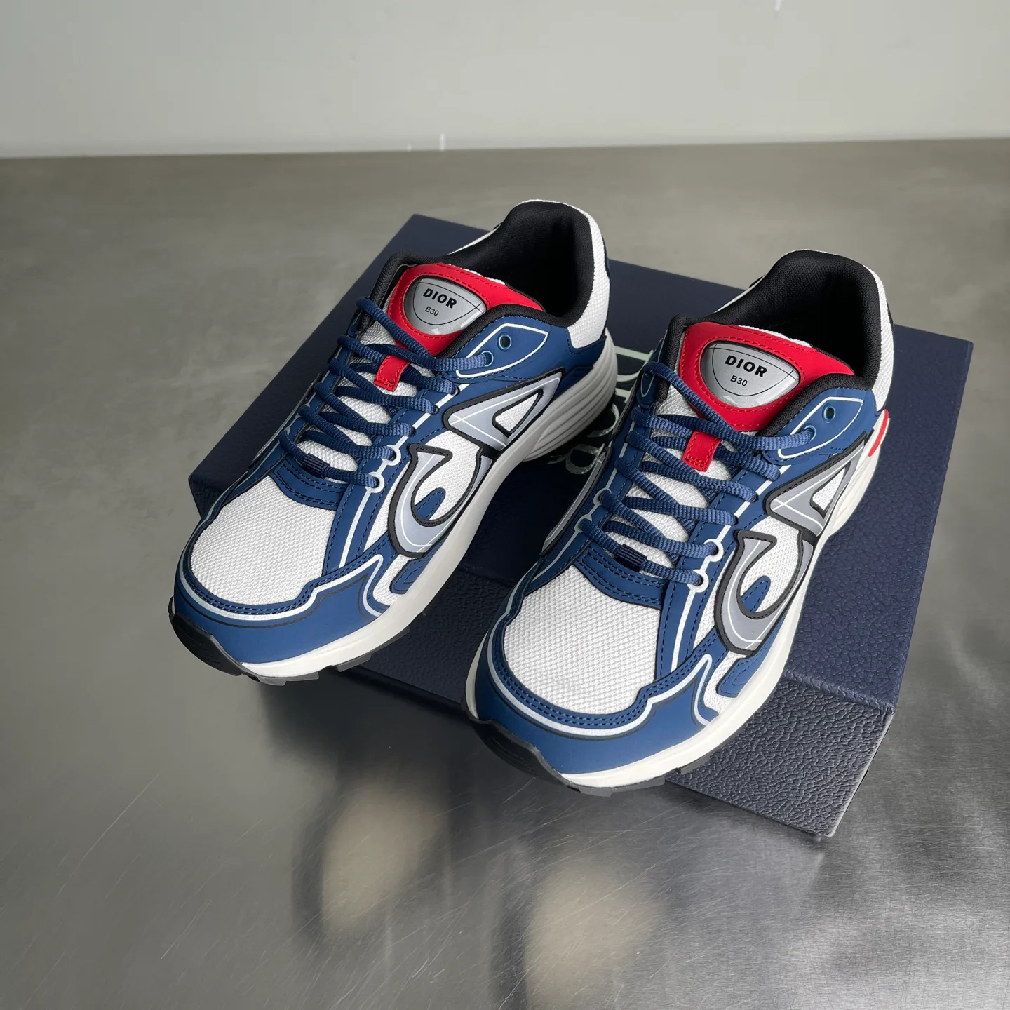 Women's Sneakers CHRISTIAN DIOR 17682019
