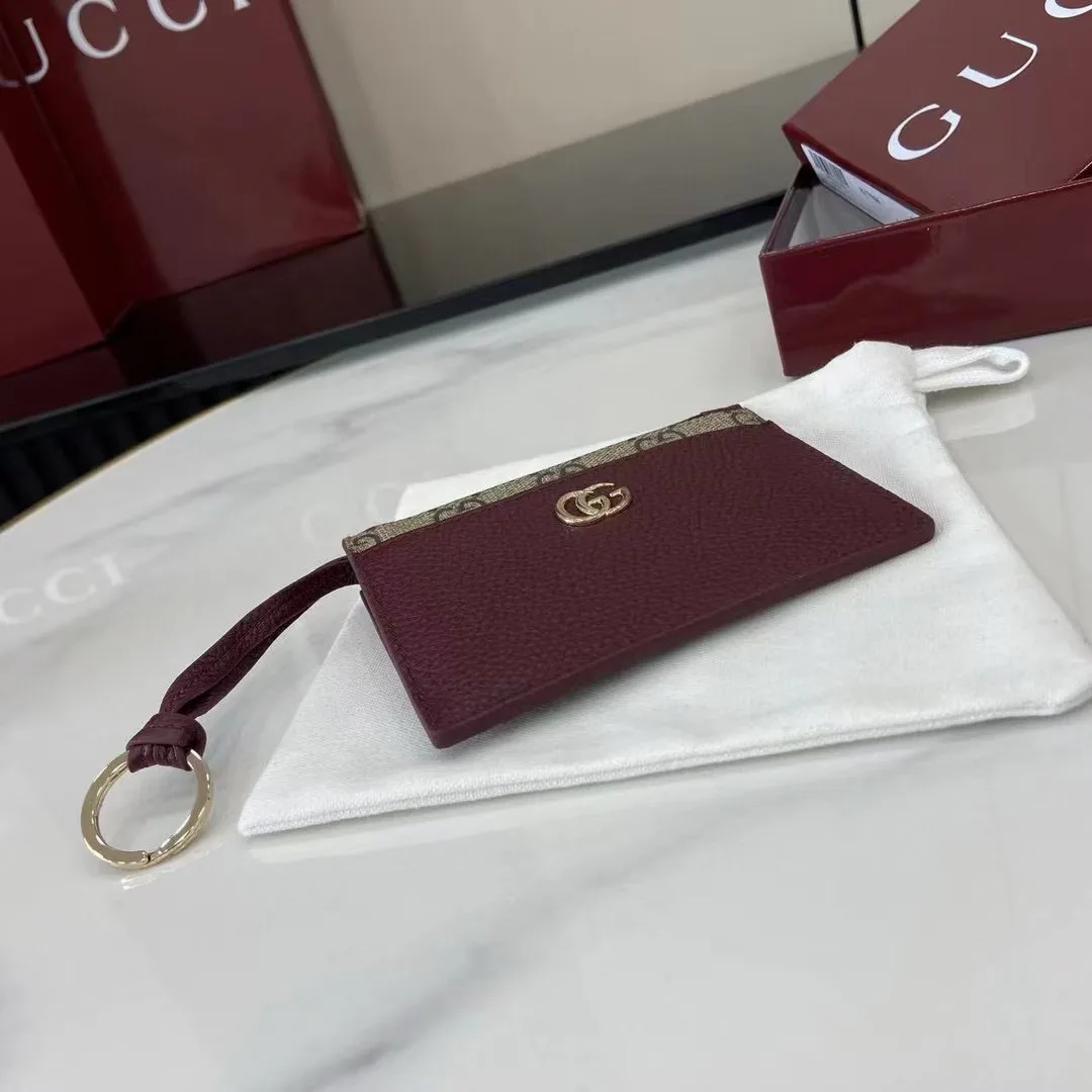 Women's Clutches GUCCI 17882884