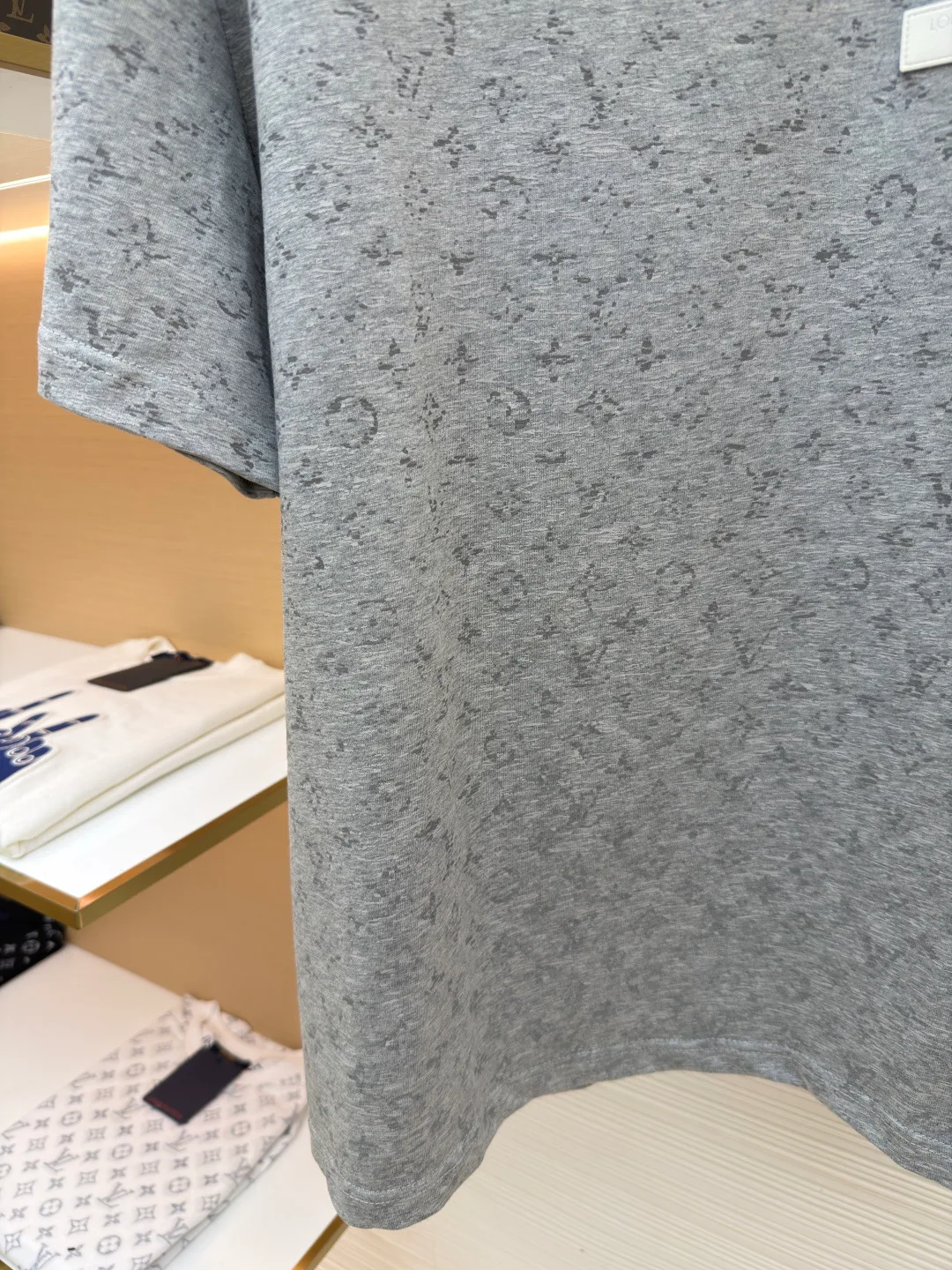 Men's T-Shirts LOUIS VUITTON 17933351