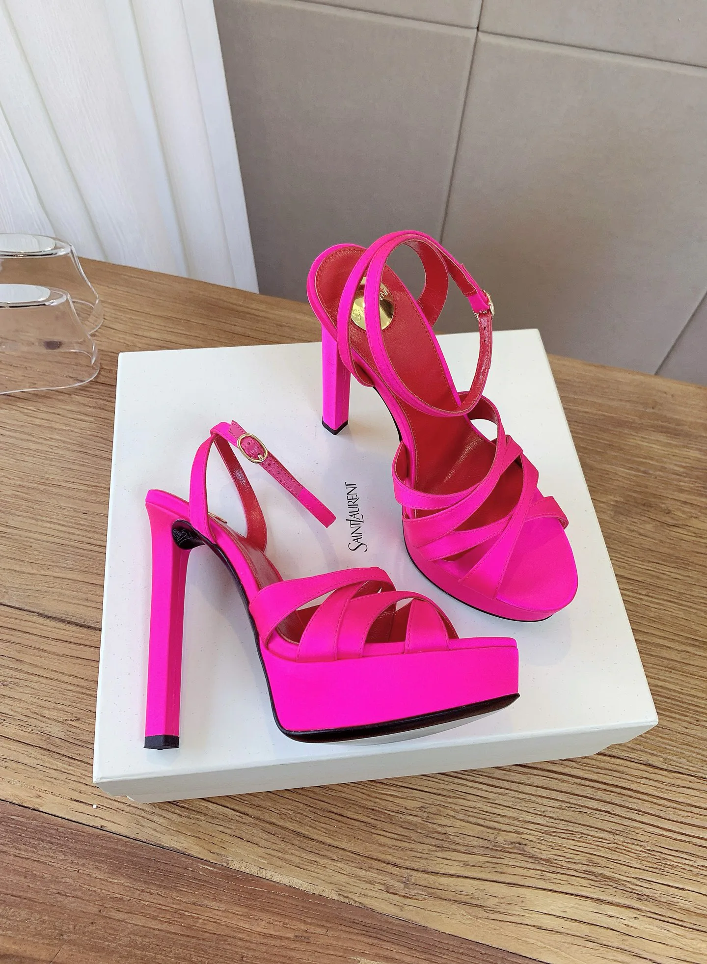 Women's Open-Toe Sandals SAINT LAURENT 17815062