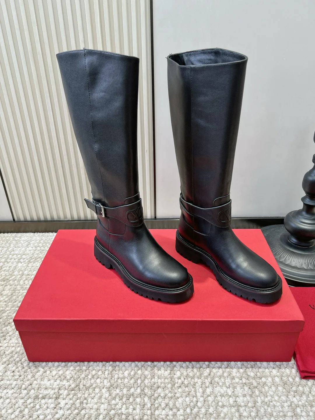Women's Boots VALENTINO 17869526