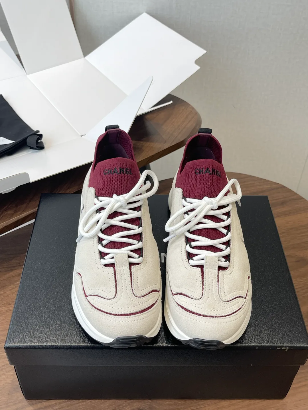 Women's Sneakers CHANEL 17364708