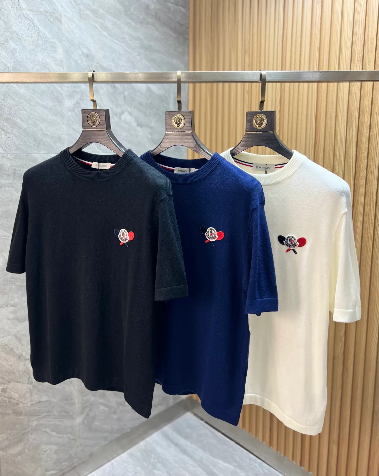 Men's T-Shirts MONCLER 18289570