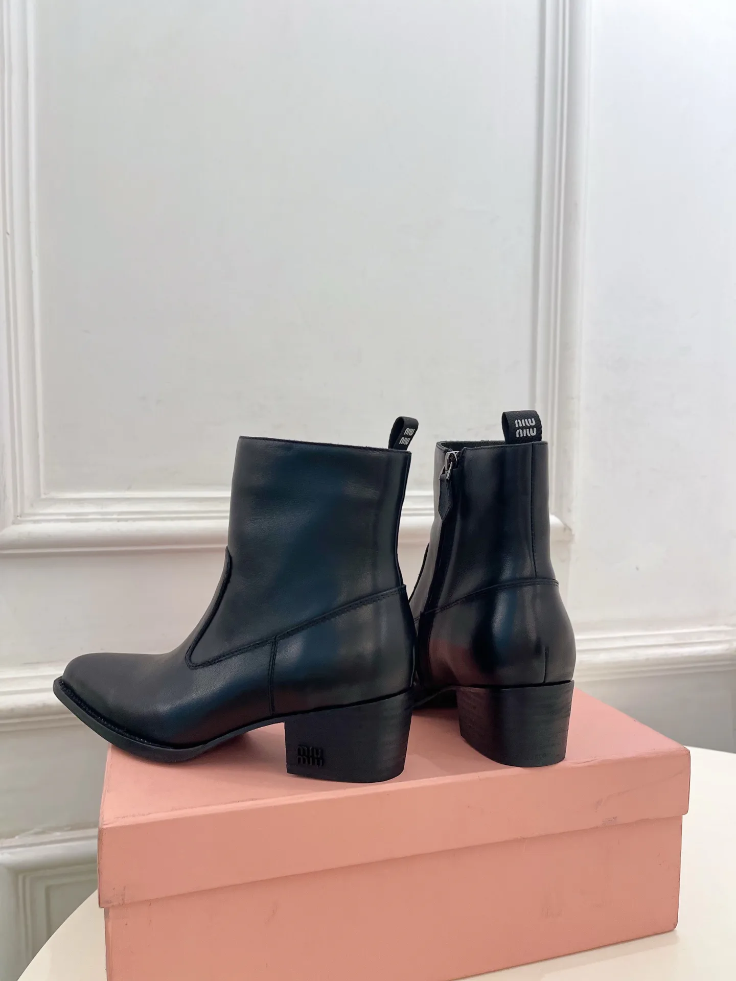 Women's Booties MIU MIU 18143151