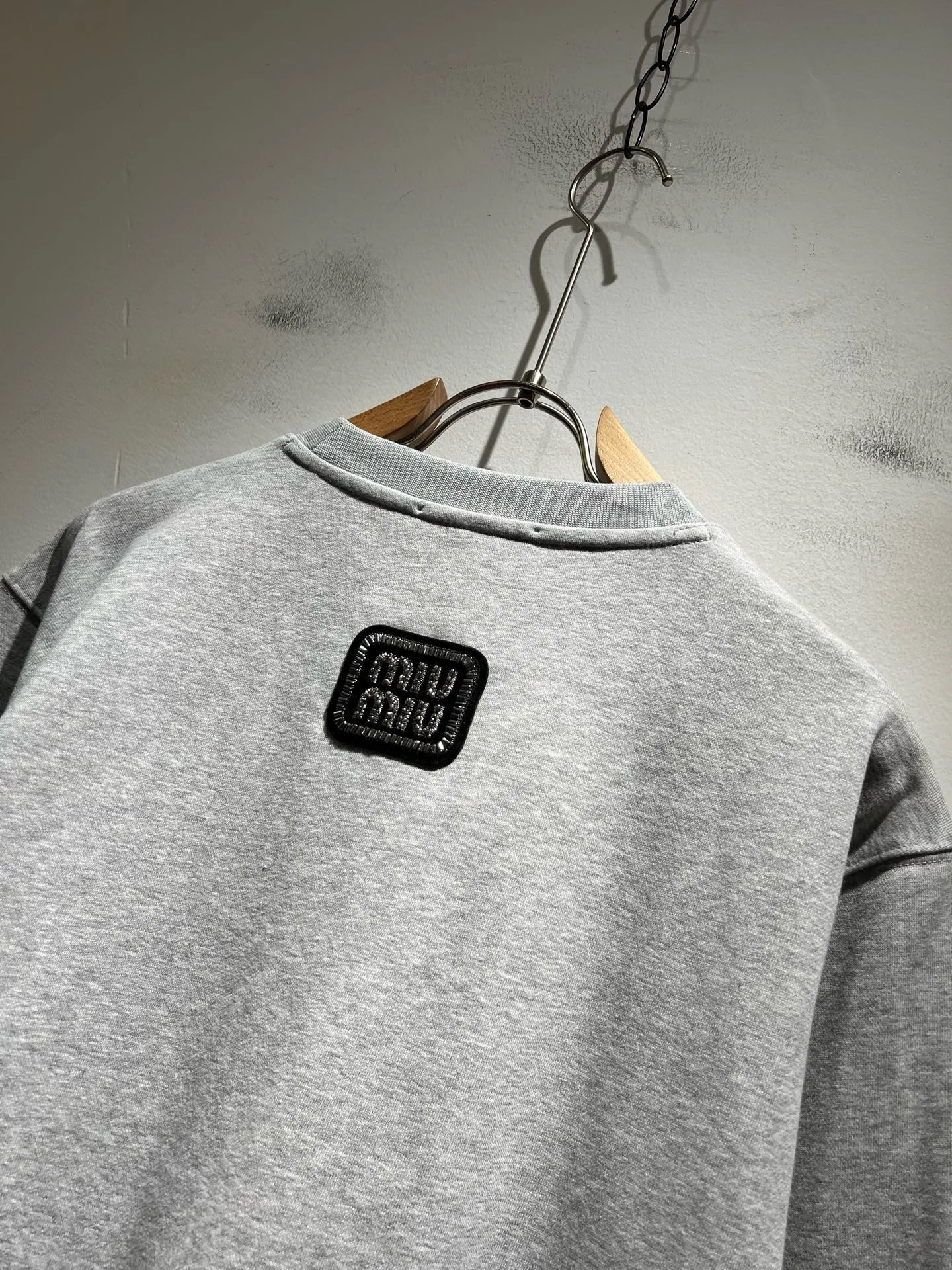 Men's Sweatshirts And Hoodies MIU MIU 18081430