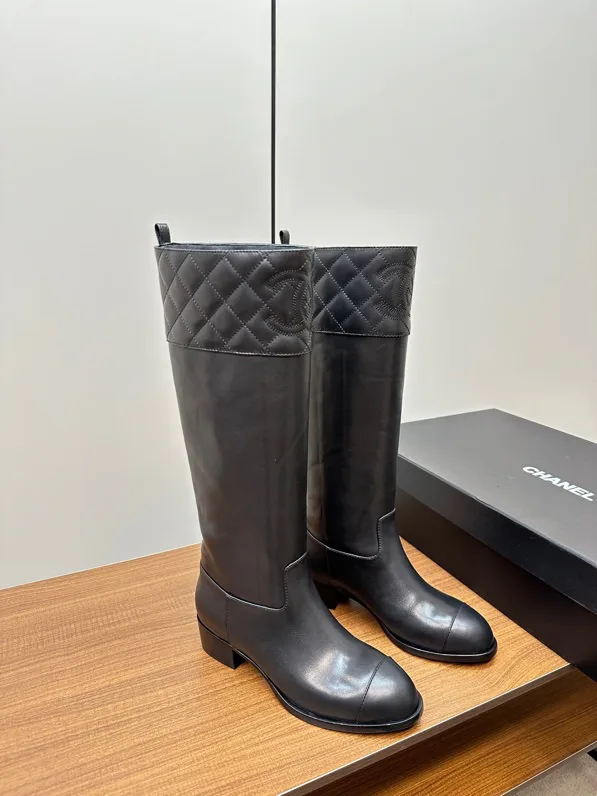 Women's Boots CHANEL 18198241
