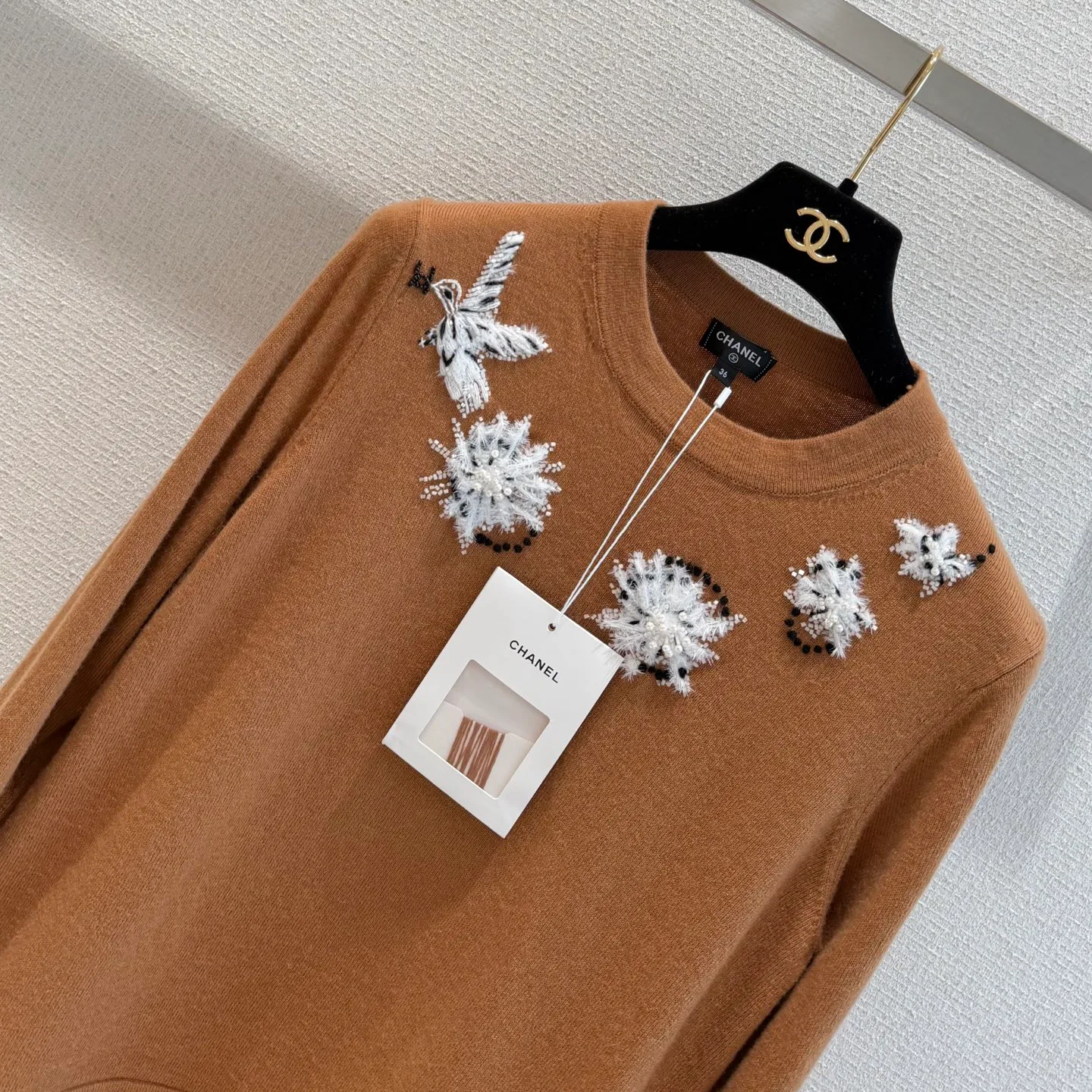 Women's Jumpers And Sweaters CHANEL 17360352