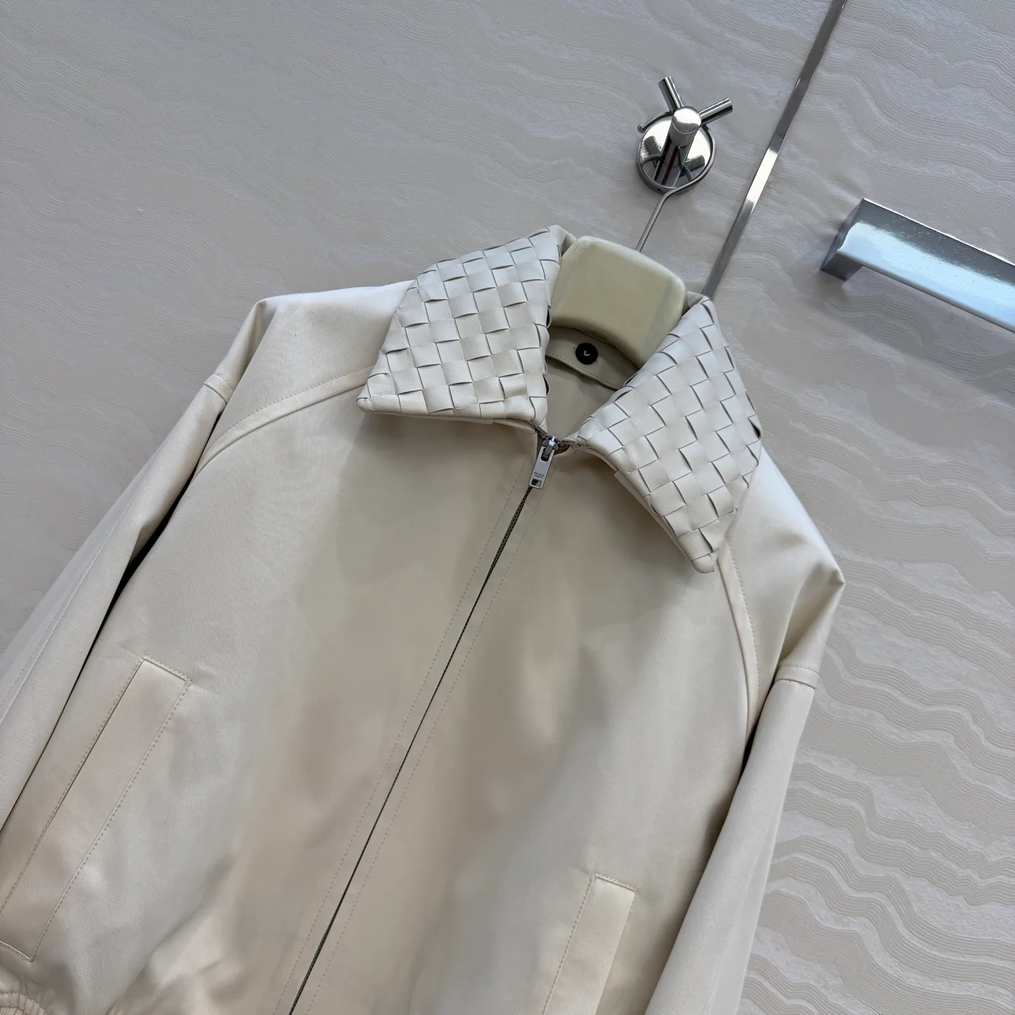 Women's Jackets And Down Jackets BOTTEGA VENETA 18501592