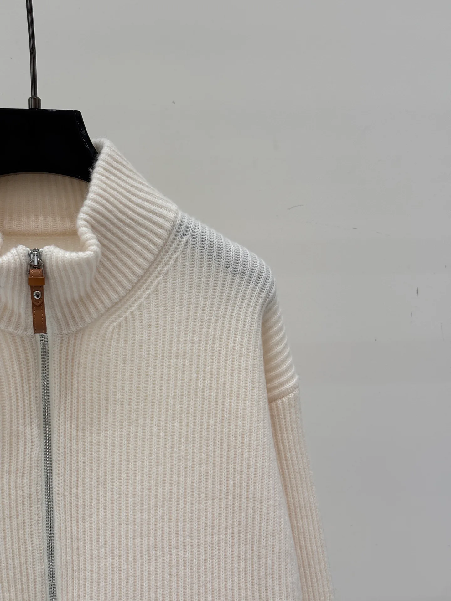 Women's Jumpers And Sweaters HERMES 18186026