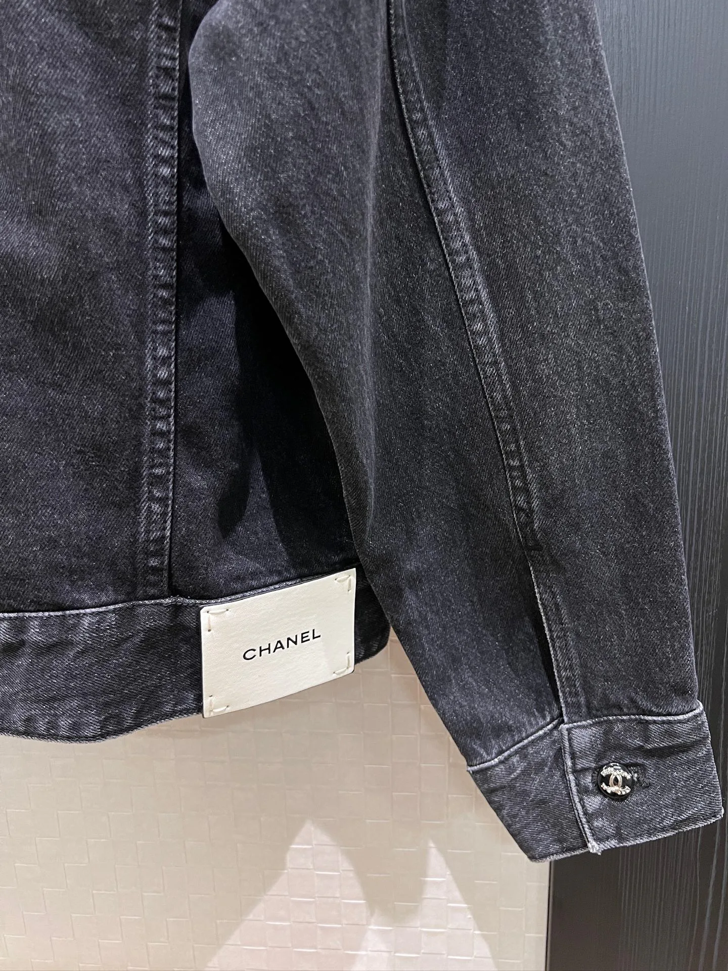 Women's Jackets And Down Jackets CHANEL 18259618