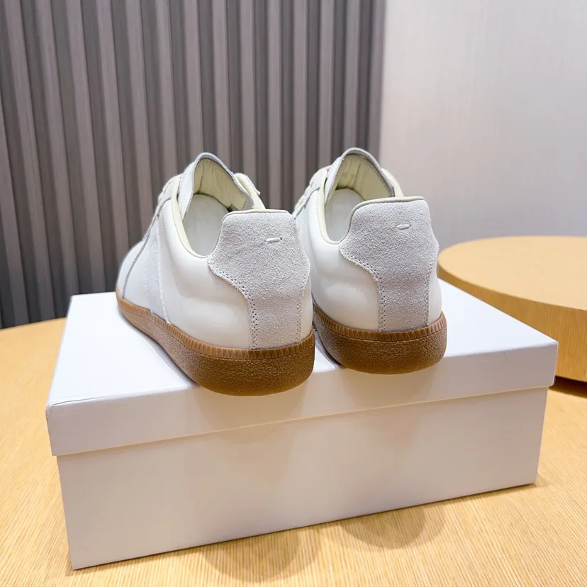 Women's Sneakers MAISON MARGIELA 17286705