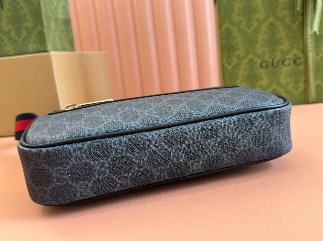 Women's Belt Bags GUCCI 17947638