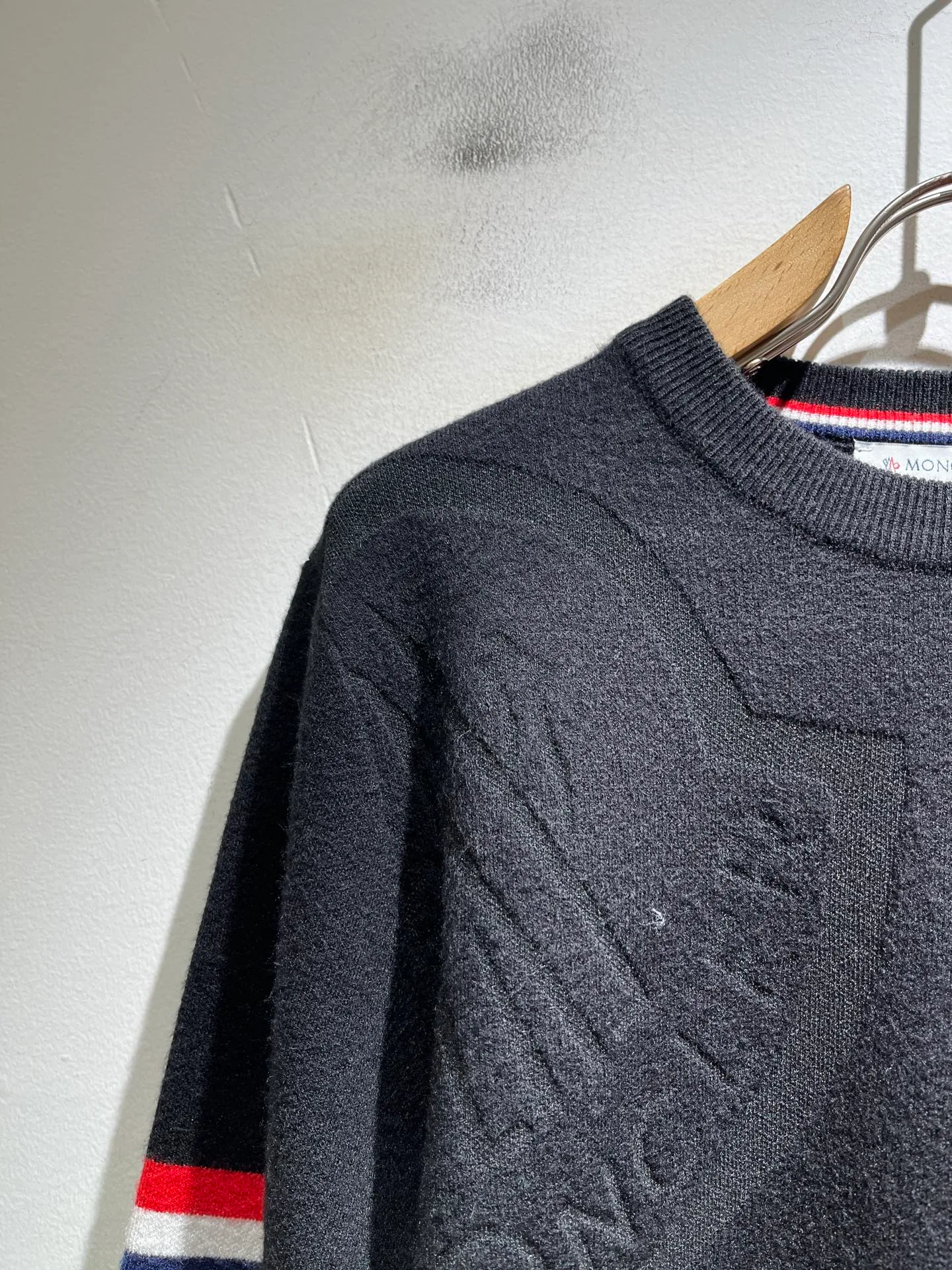 Men's Jumpers And Sweaters MONCLER 18243857